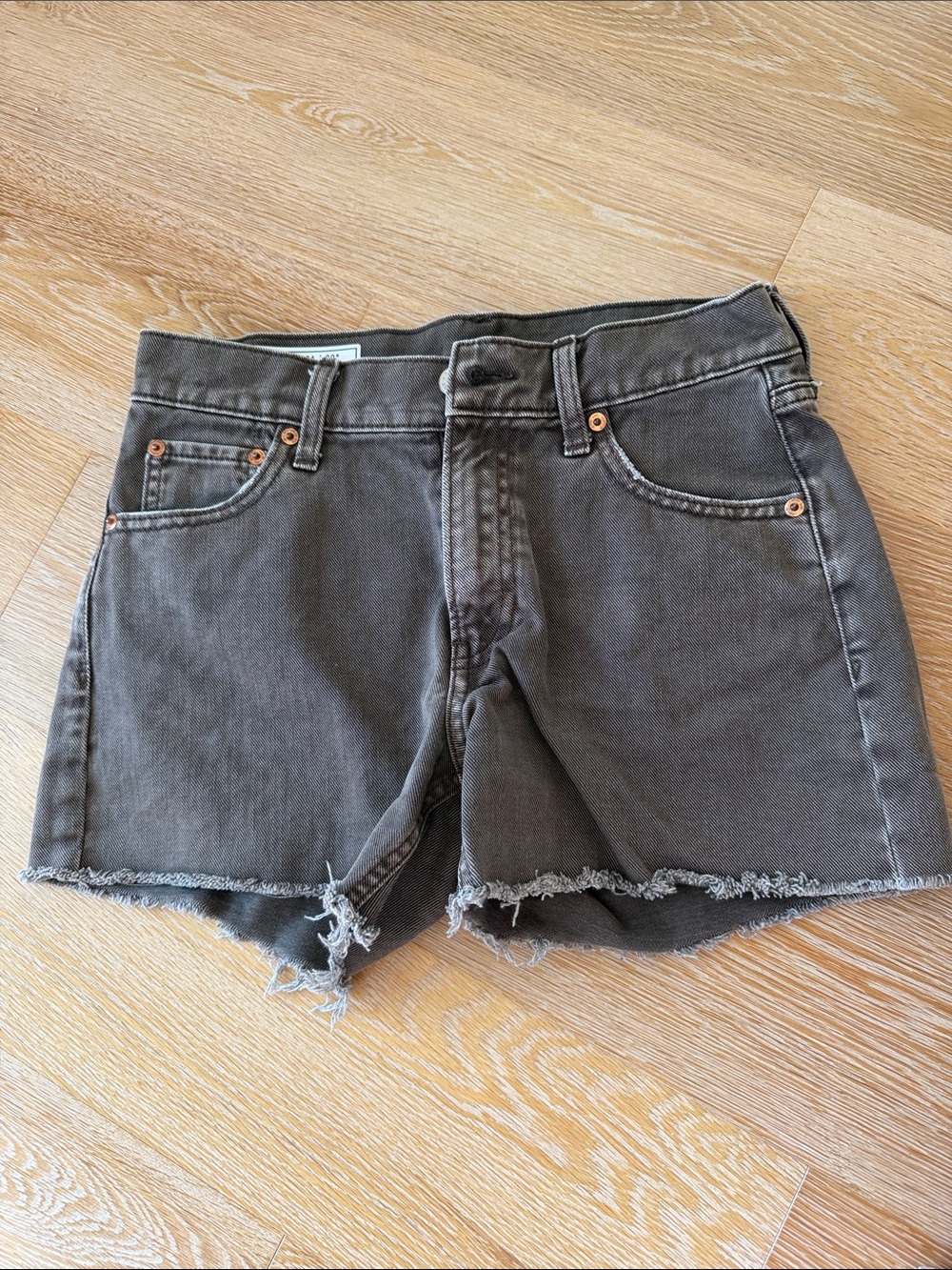 GAP Women's Frayed Hem Denim Shorts - Chocolate brown